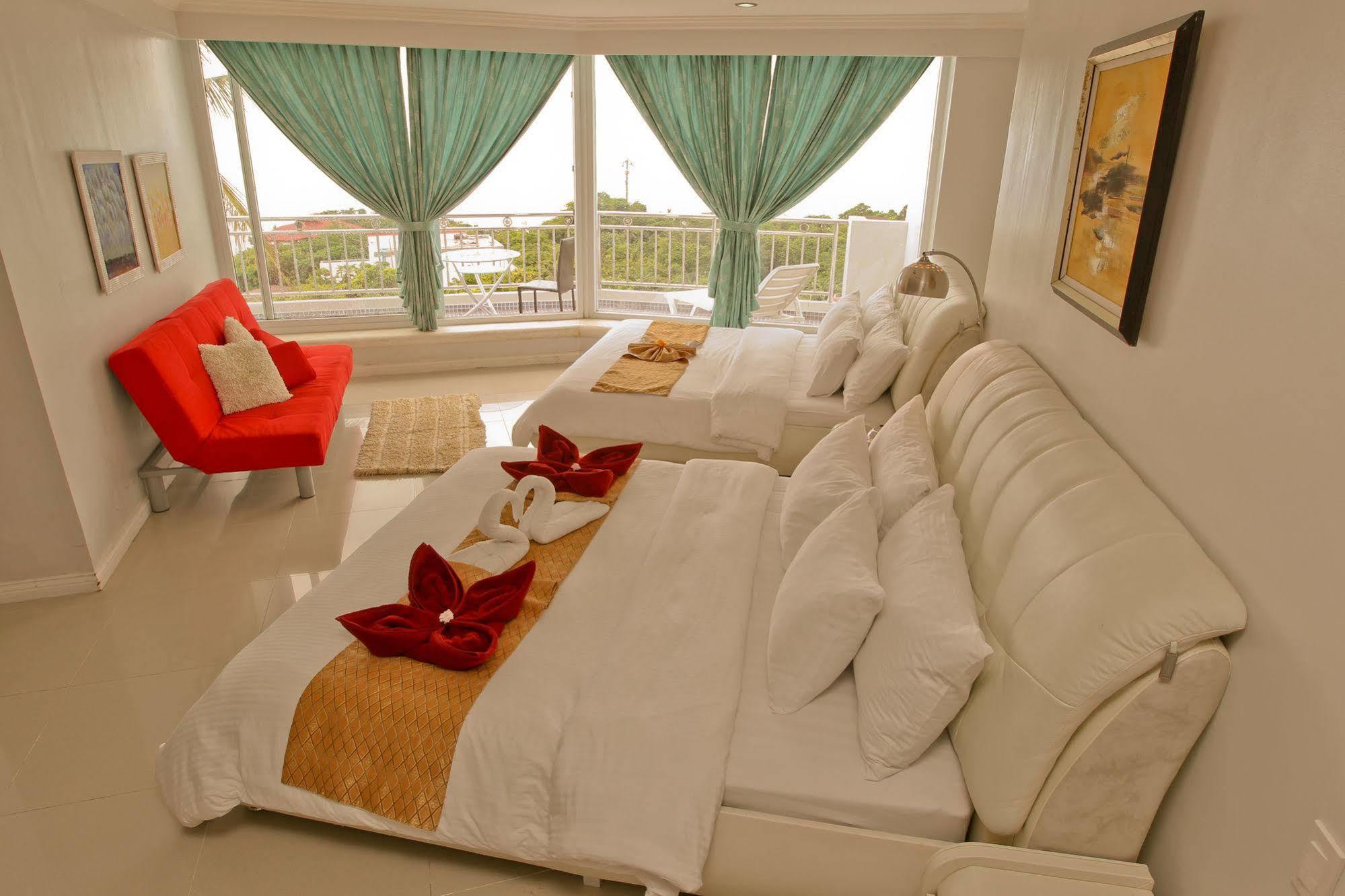 Yapak Boracay Grand Vista Resort & Spa מראה חיצוני תמונה