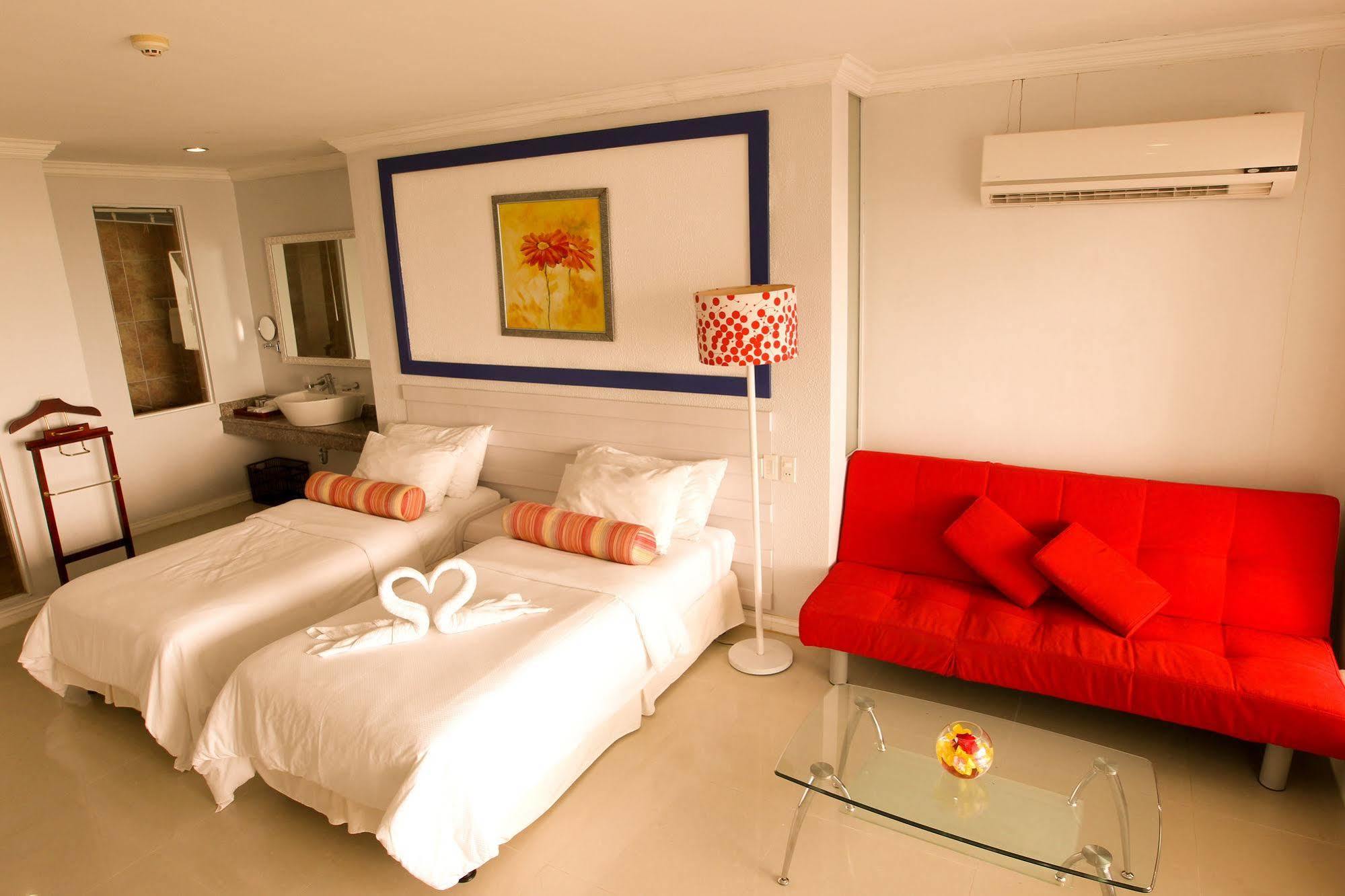 Yapak Boracay Grand Vista Resort & Spa מראה חיצוני תמונה